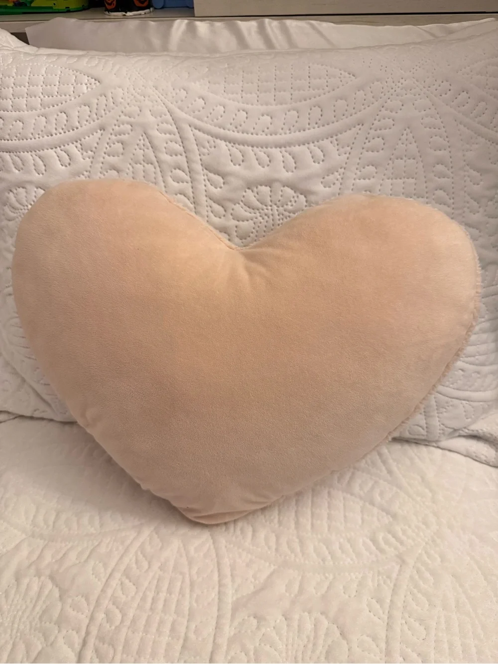 Heart-Shaped Plush Decorative Pillow - Blush